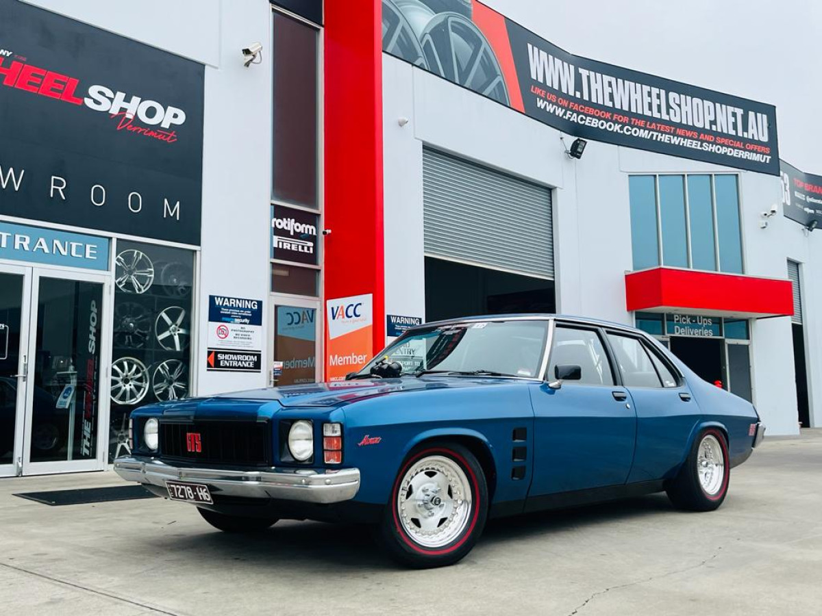 HOLDEN GTS WITH CONVO PRO WHEELS |  | HOLDEN