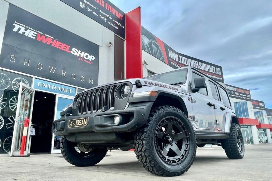 JEEP WRANGLER WITH FUEL WHEELS  |  | JEEP