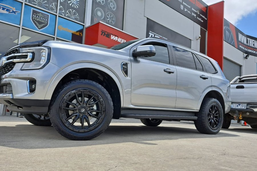 FORD EVEREST WITH FUEL WHEELS  |  | FORD 